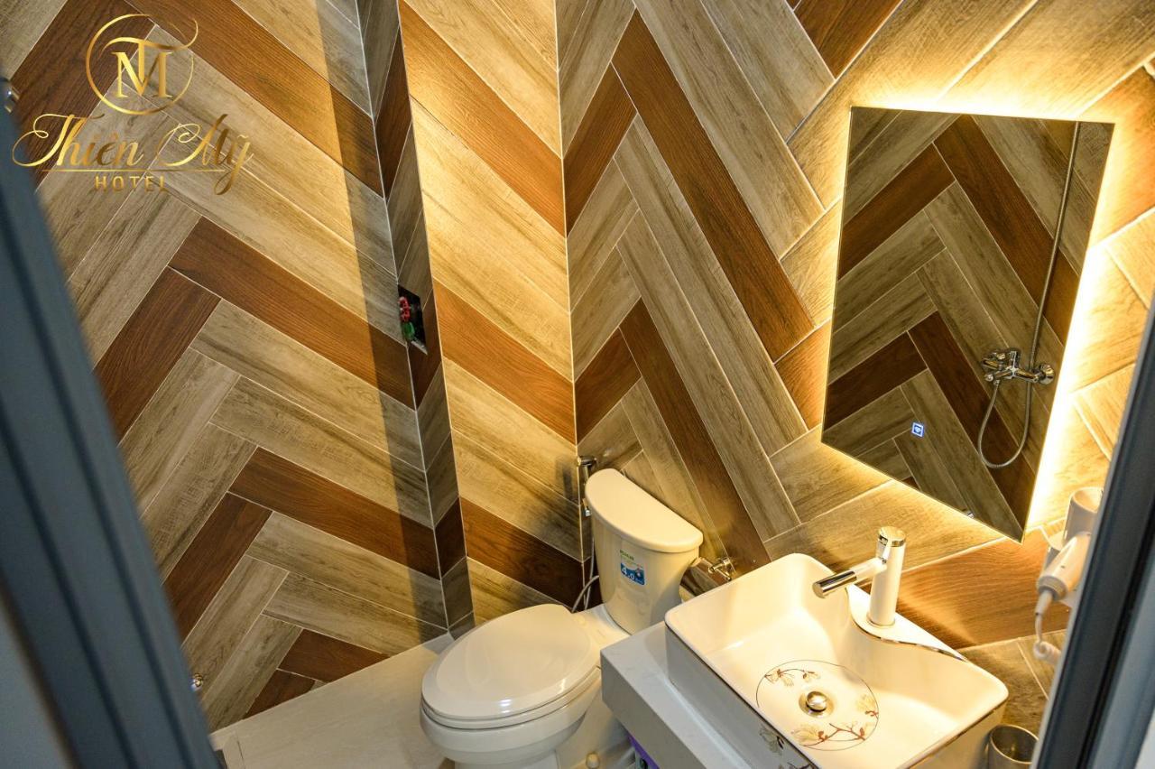 Khach San Thien My Hotell Rạch Giá Eksteriør bilde
