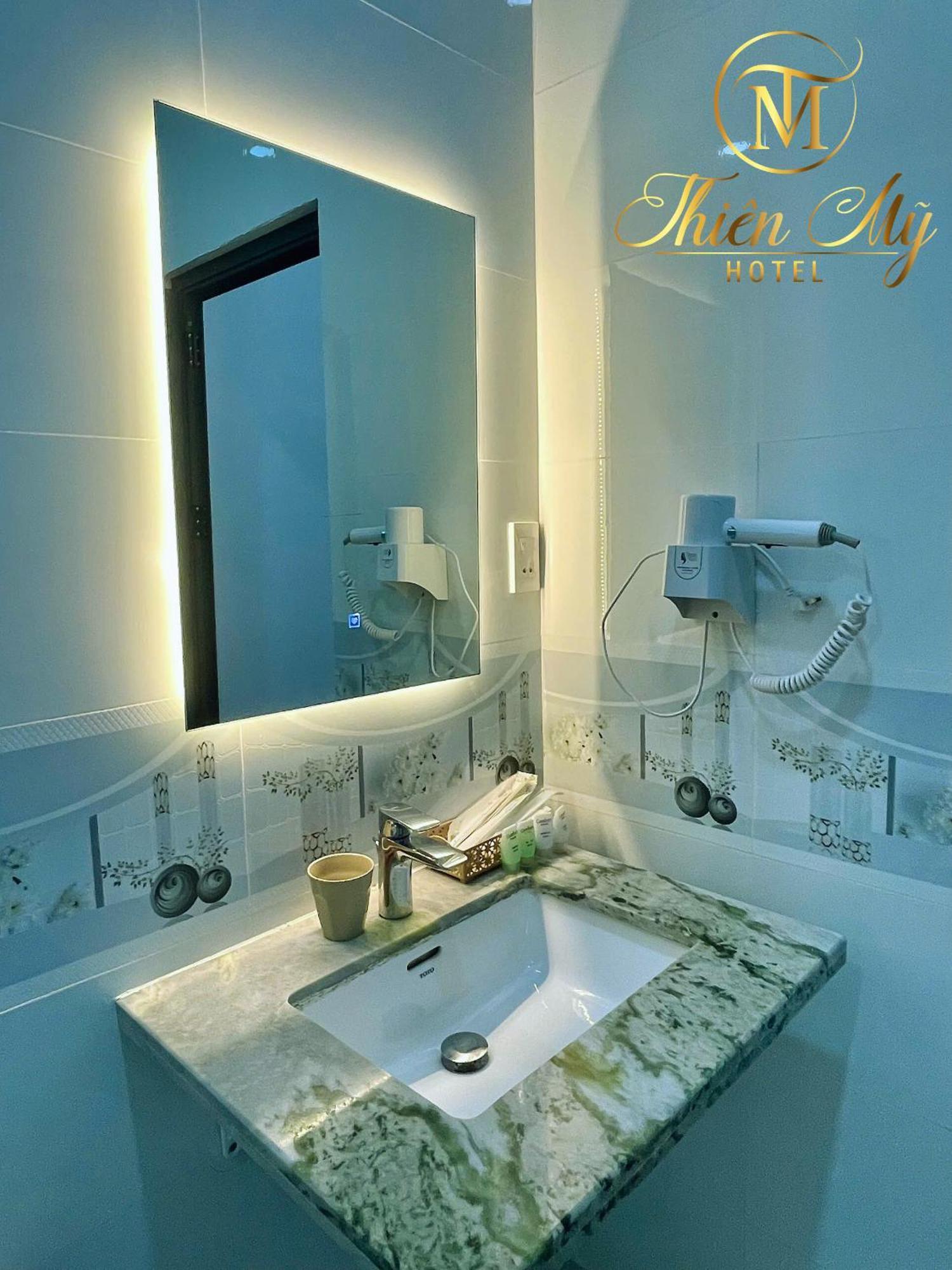 Khach San Thien My Hotell Rạch Giá Eksteriør bilde